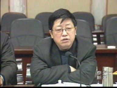 曹苏民调研南殷村新农村建设情况