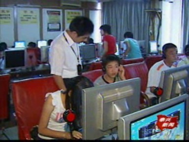 文化部门突查 部分网吧未成年人上网