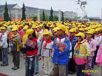 大生小学:减少污染,我们在行动